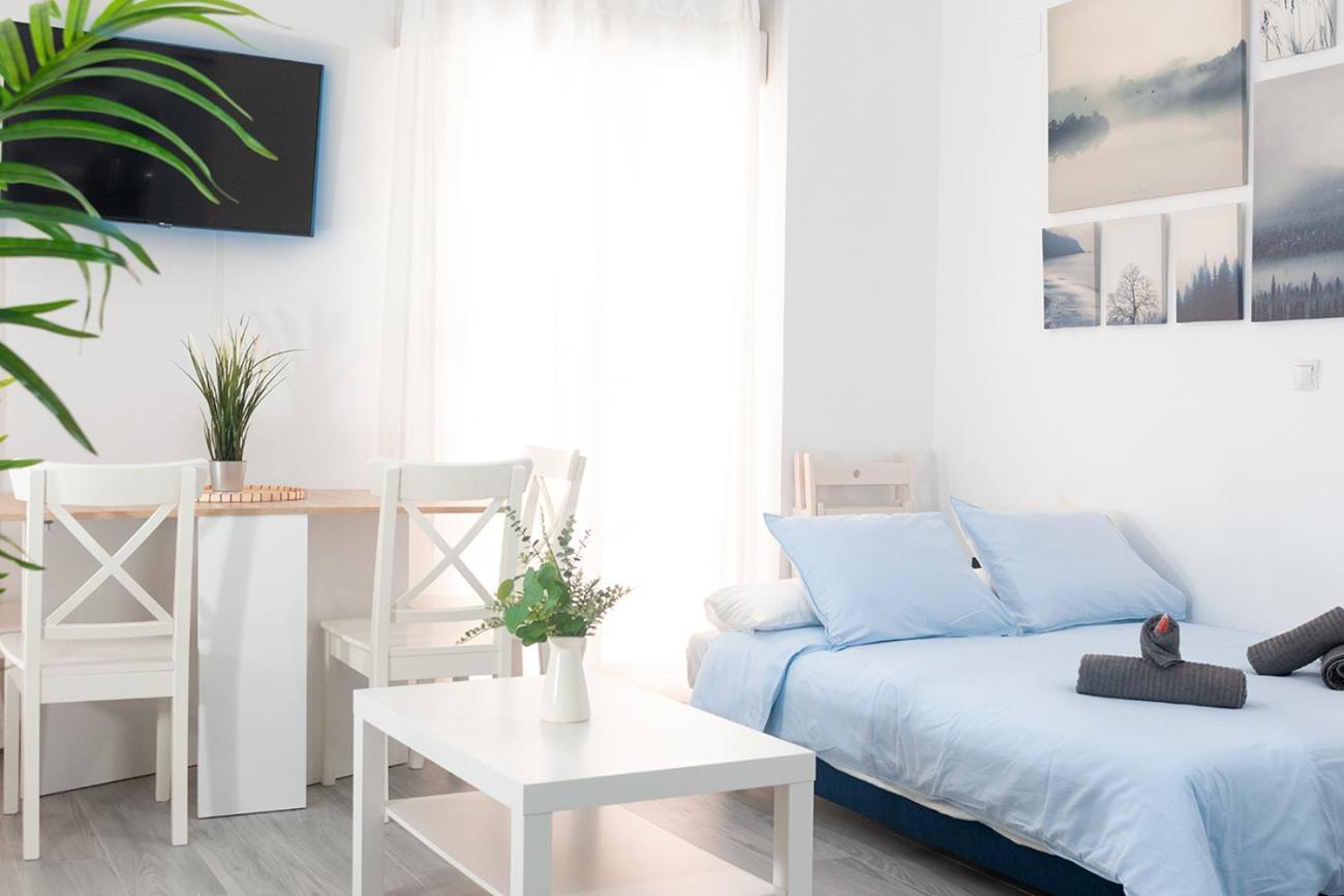Old Town 1 Bedroom, 1 Bathroom, Wifi * Sevilla