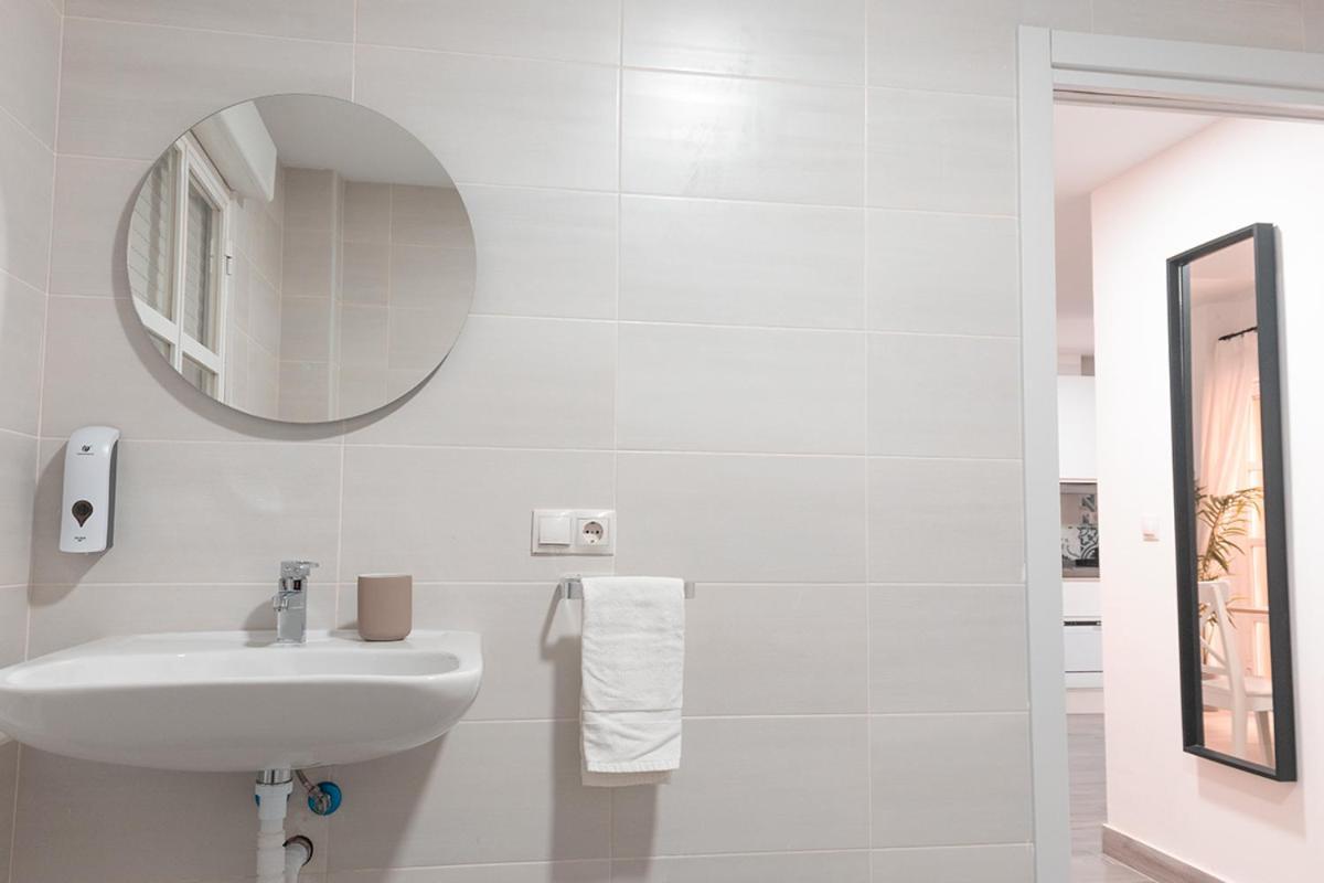Old Town 1 Bedroom, 1 Bathroom, Wifi Sevilla